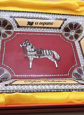 El Septimo Safari Collection luxury cigar ashtray with safari-inspired design.