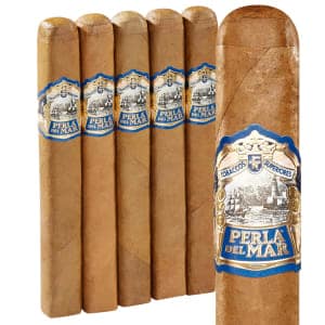 Five Perla Del Mar Shade cigars with golden Connecticut wrappers
